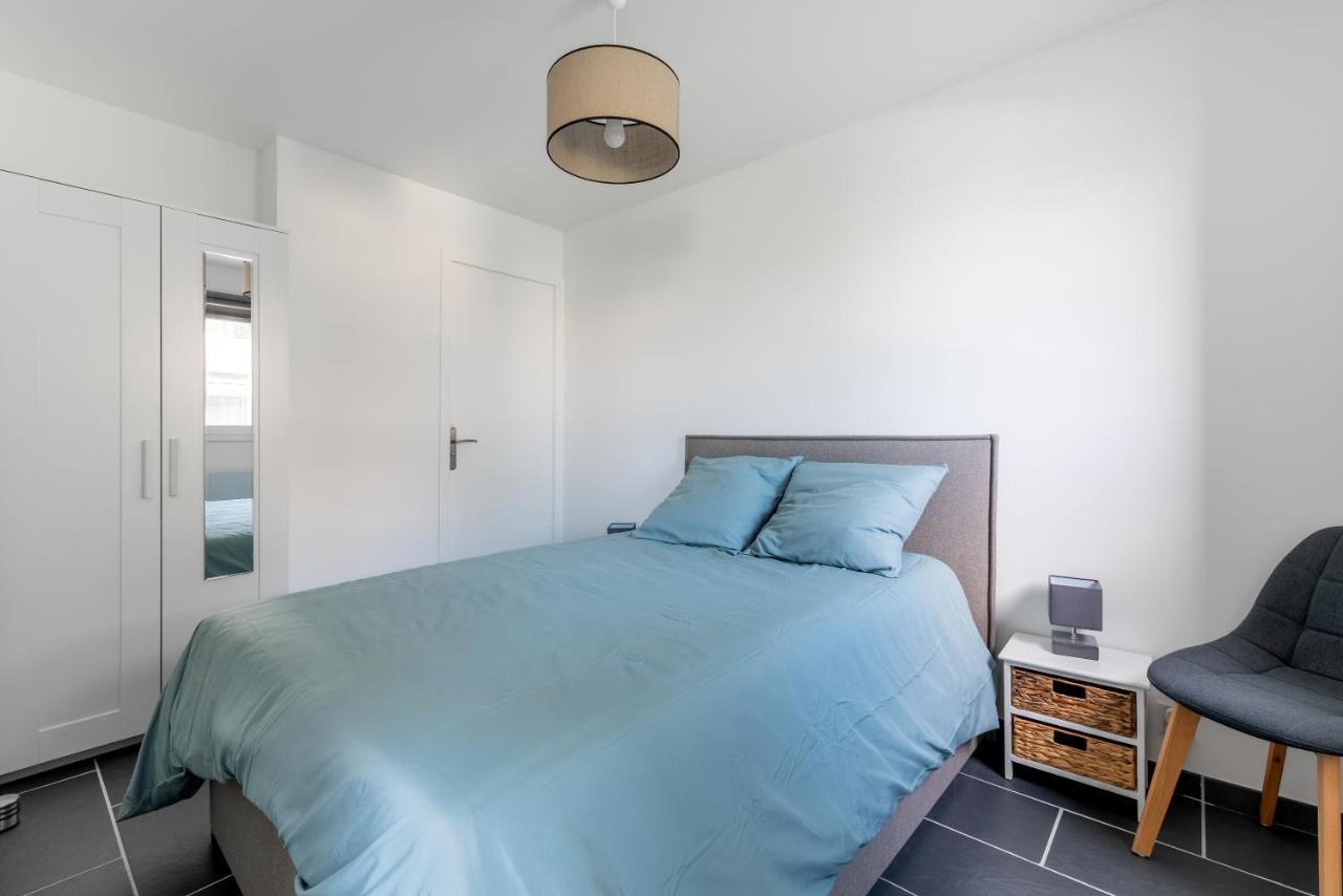 Appt lumineux - Avec balcon à 400m de la plage Courseulles-sur-Mer Exterior foto